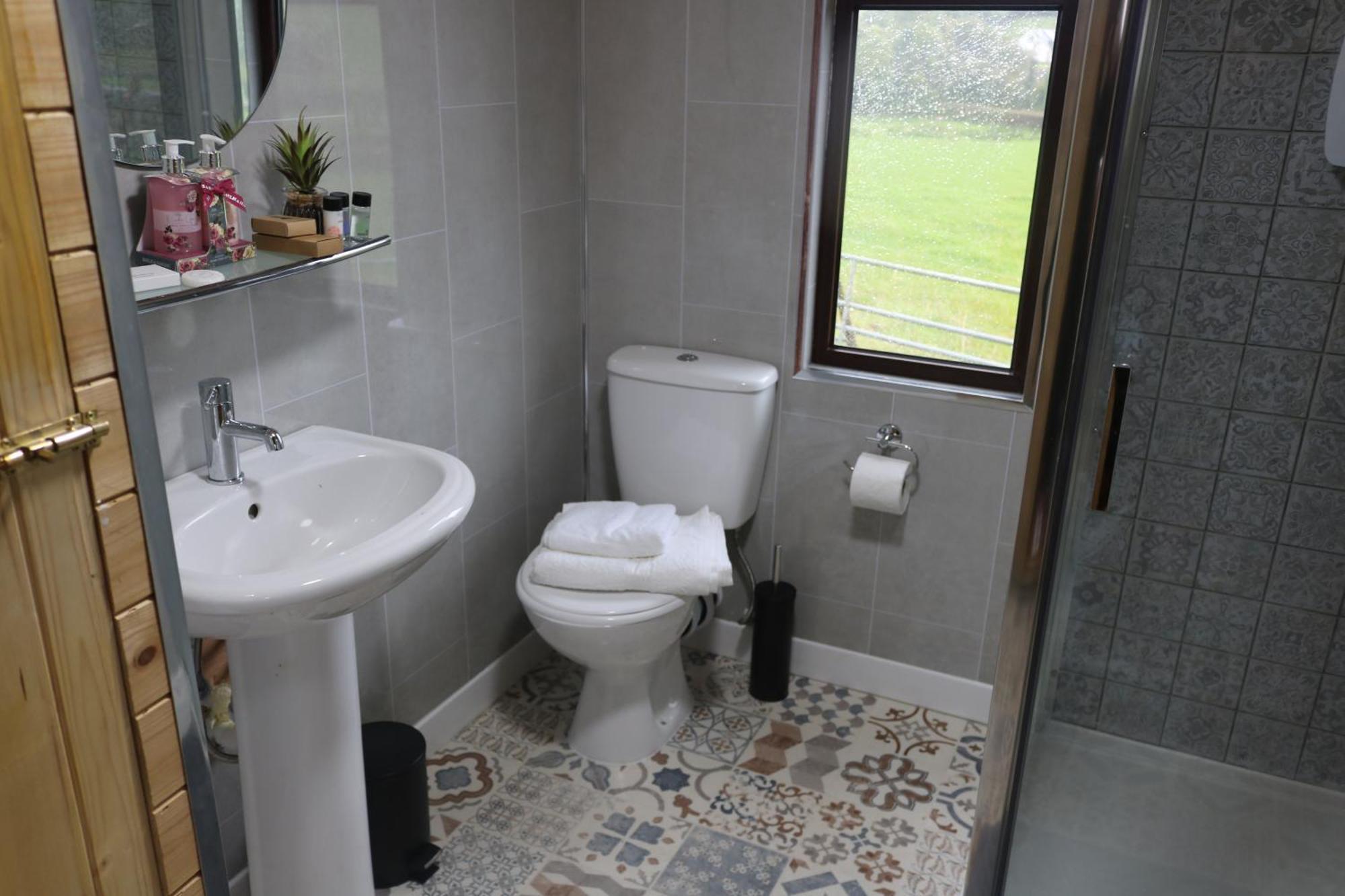 The Cabin Pipershill Newtownbutler Eksteriør bilde